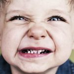 دندان قروچه کودکان چرا و به چه علتی ایجاد میشود ؟